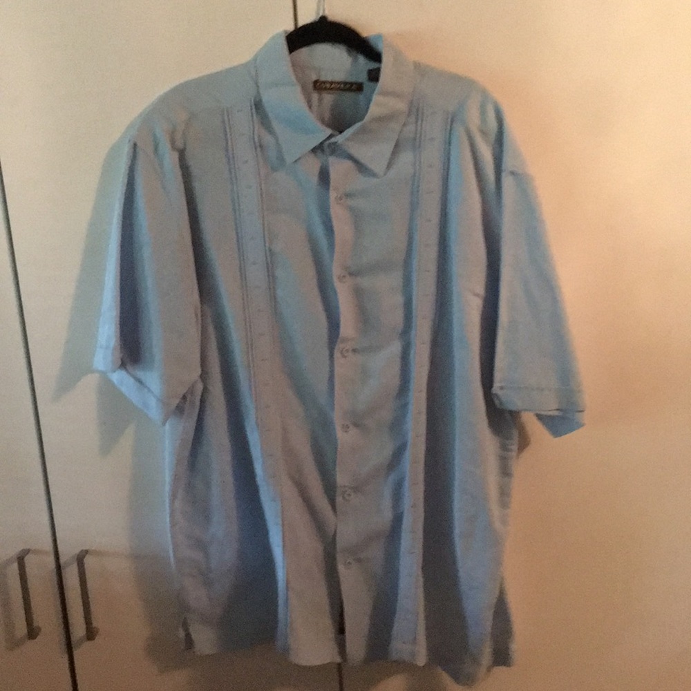 Men’s Guayabera shirt.